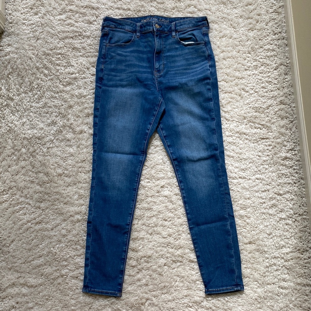 American Eagle Super Hi-Rise Jegging